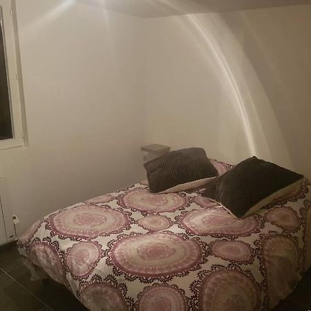 Petite Maison Au Calme Apartment Macey  Bagian luar foto