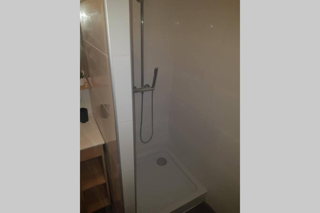 Petite Maison Au Calme Apartment Macey  Bagian luar foto